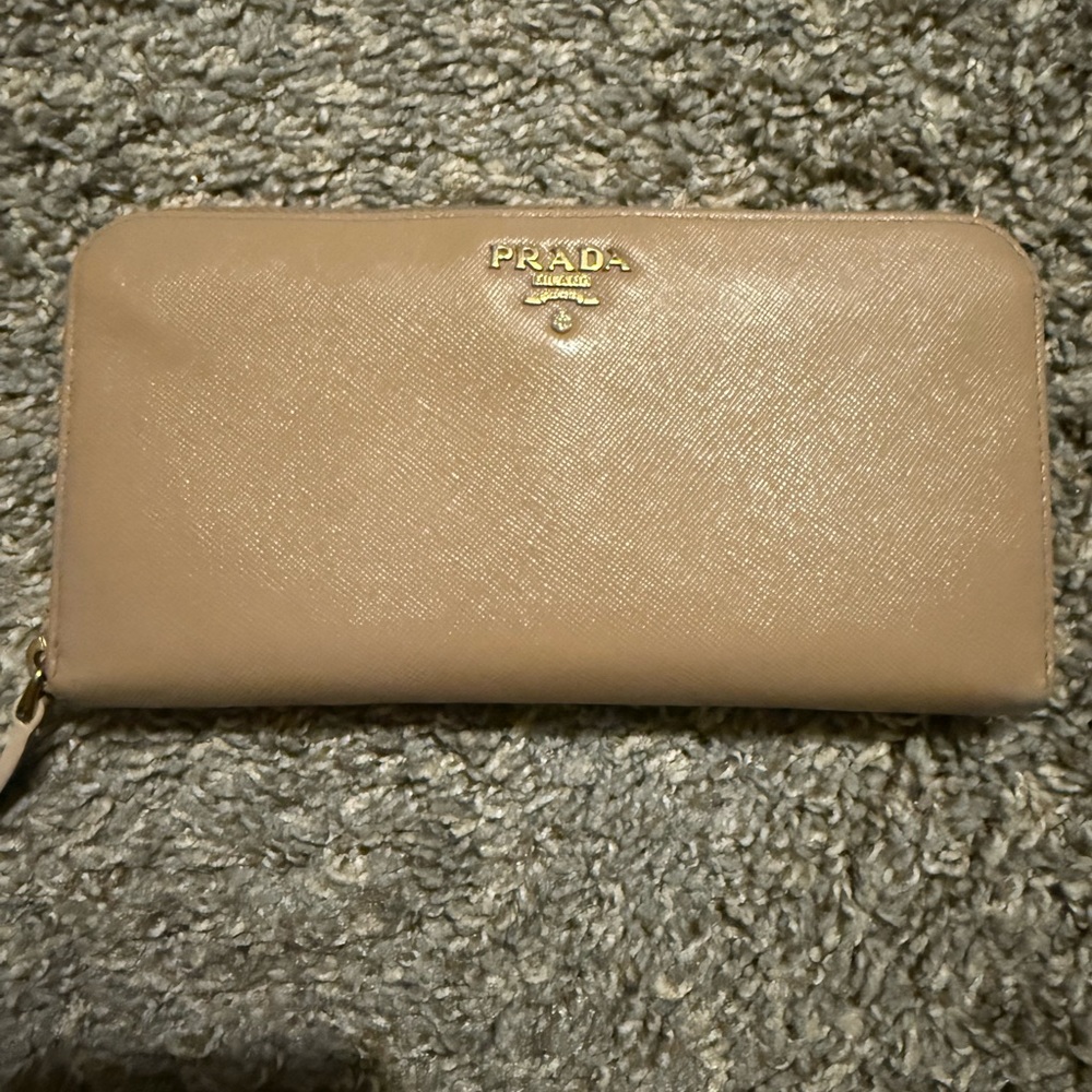 Sold *****Prada Tan Leather Wallet Classic Minimalist Design